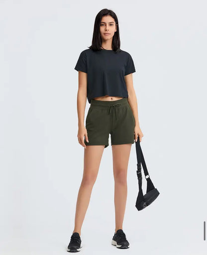 Go Shorty Cropped Tee