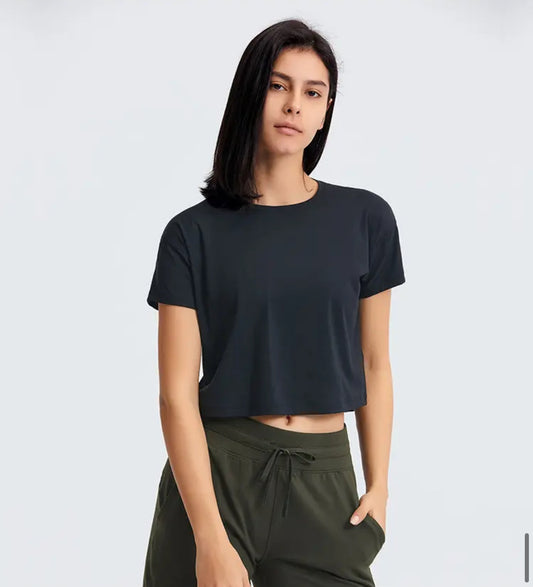 Go Shorty Cropped Tee